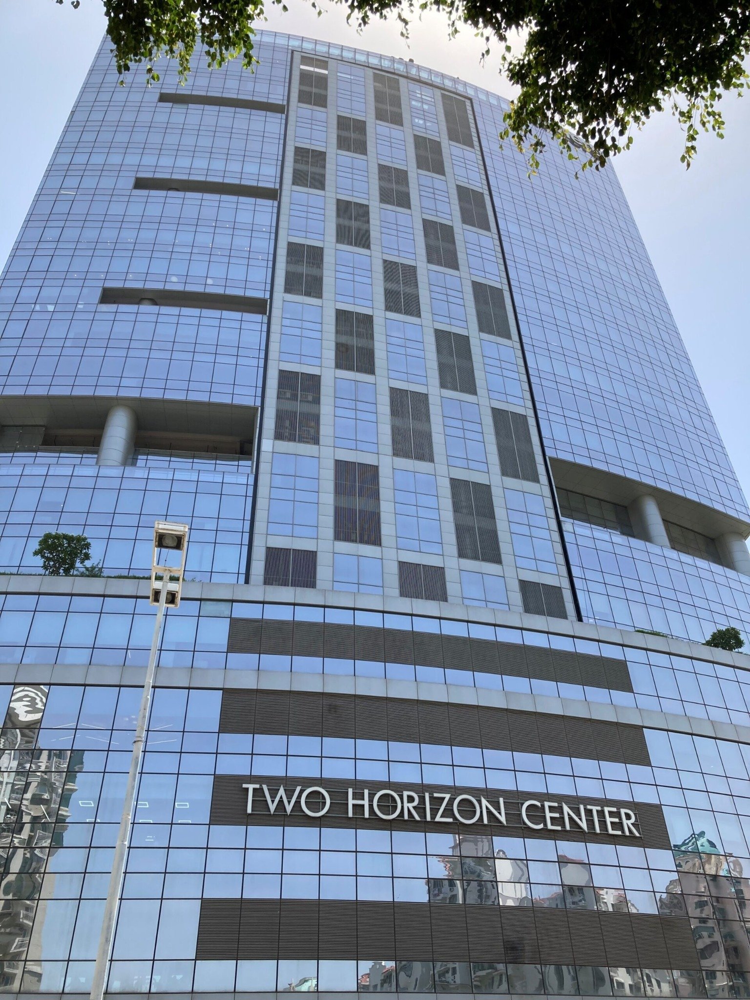 Two Horizon Center project site